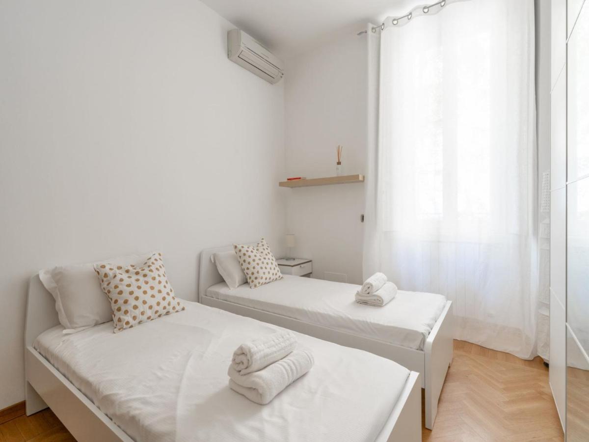 The Best Rent - Spacious Apartment Near Colonne S Lorenzo มิลาน ภายนอก รูปภาพ